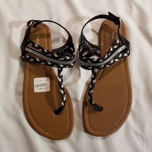 American Eagle by Payless size 6 1/2 womens sandals black with silver straps New